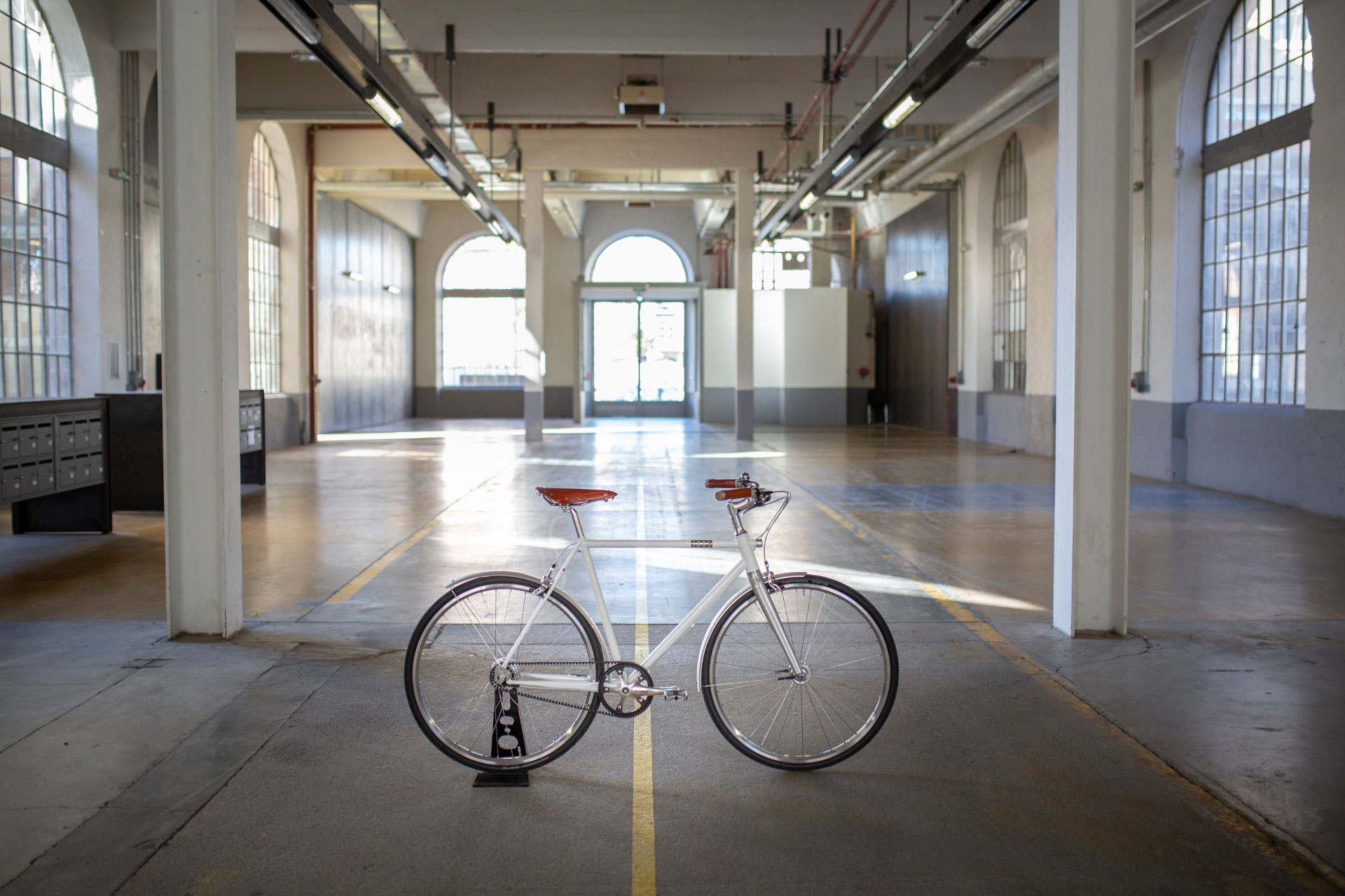 1886_velo_de_ville_modele_elegant_exterieur_cite_du_design_00