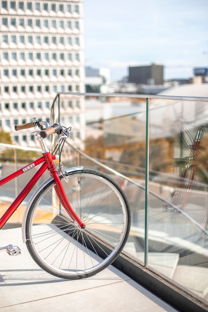 velo-de-ville-1886-Confort-Veloce-Rouge-rubis-transmission-a-courroie