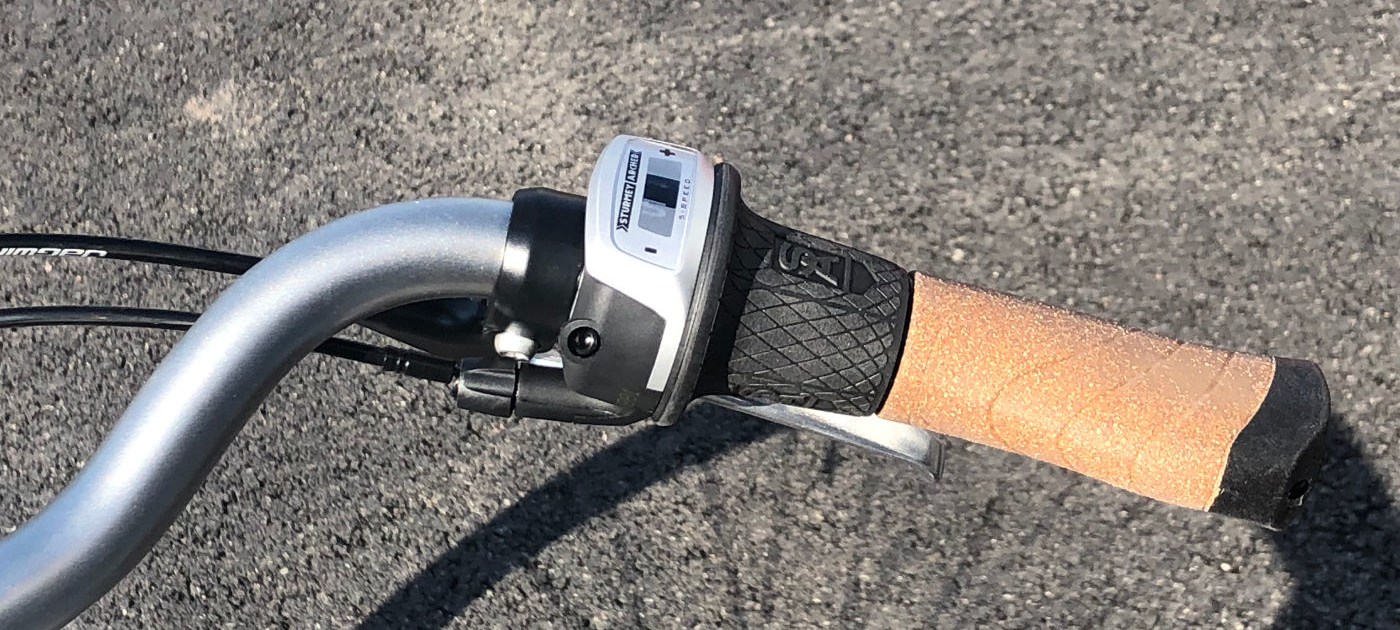 accessoire-velo-de-ville-commande-de-vitesses-sturmey-archer-poignees-tournantes-5-vitesses